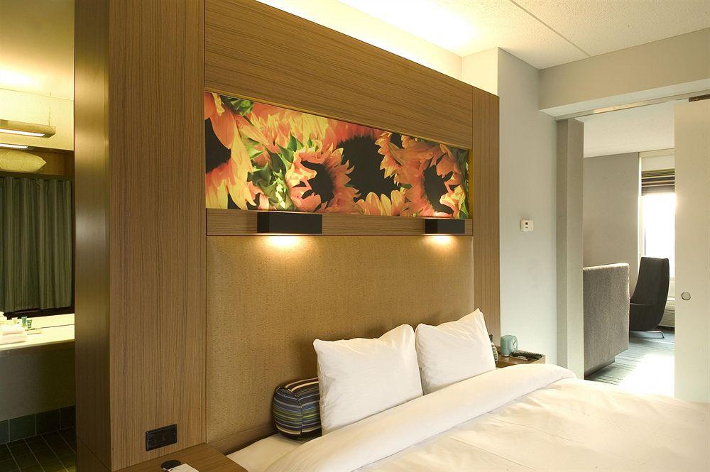 Hotel Aloft 3*