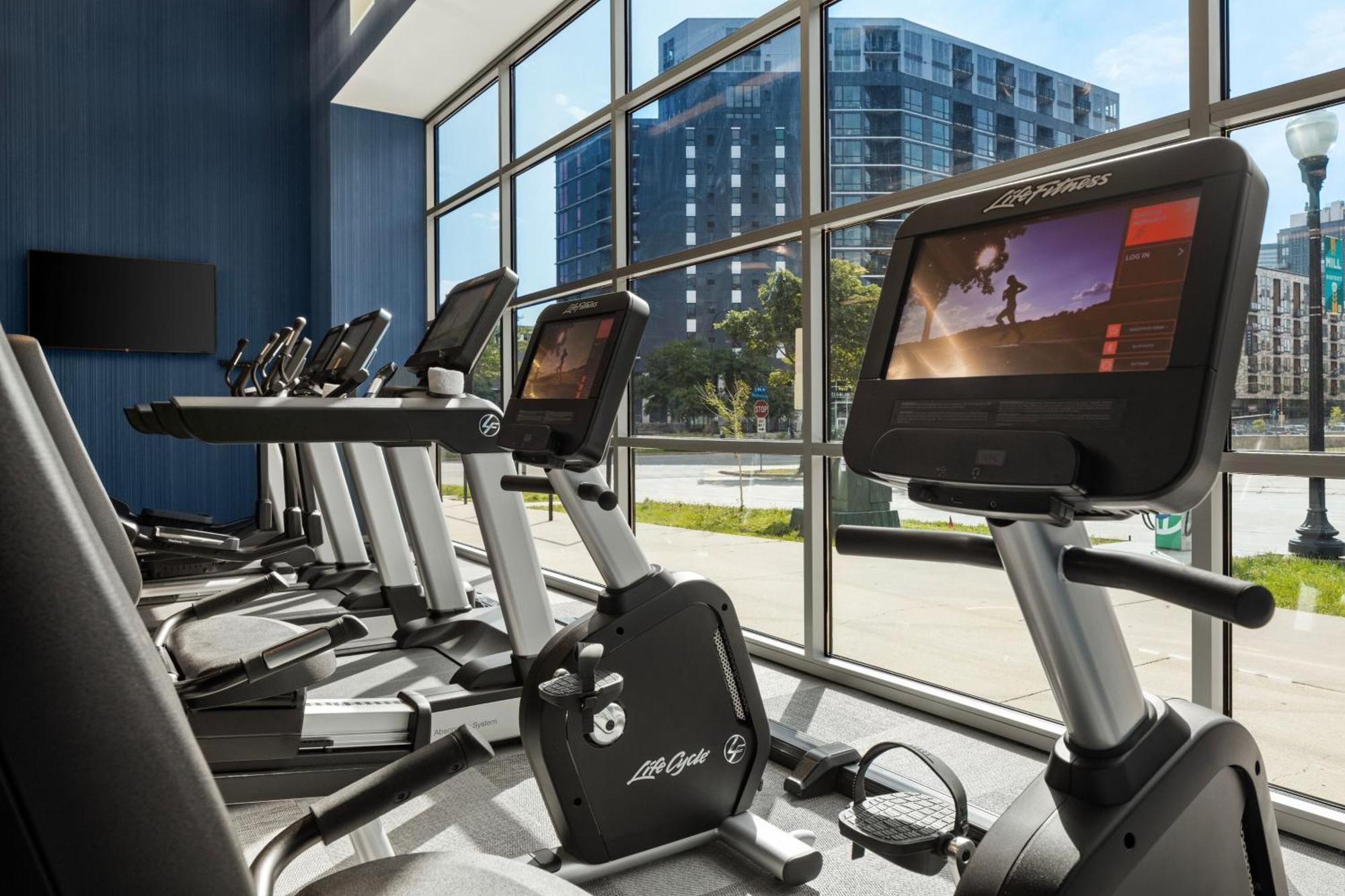 Aloft 3* Minneapolis