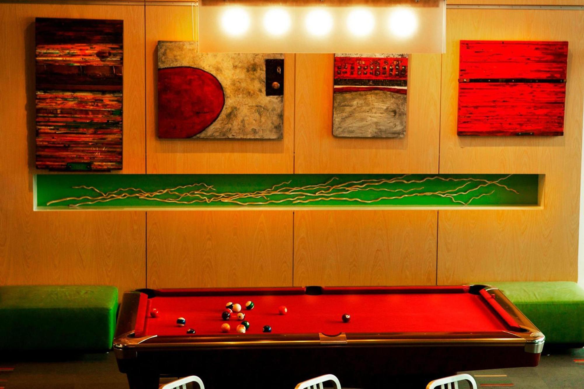 Aloft 3* Minneapolis