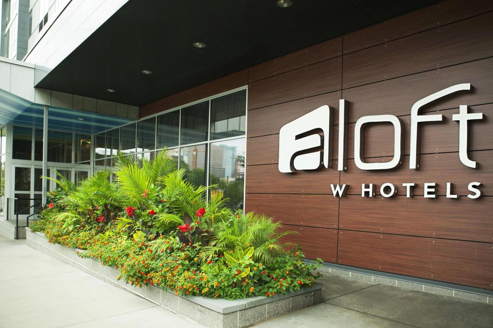 Aloft Hotel 3*