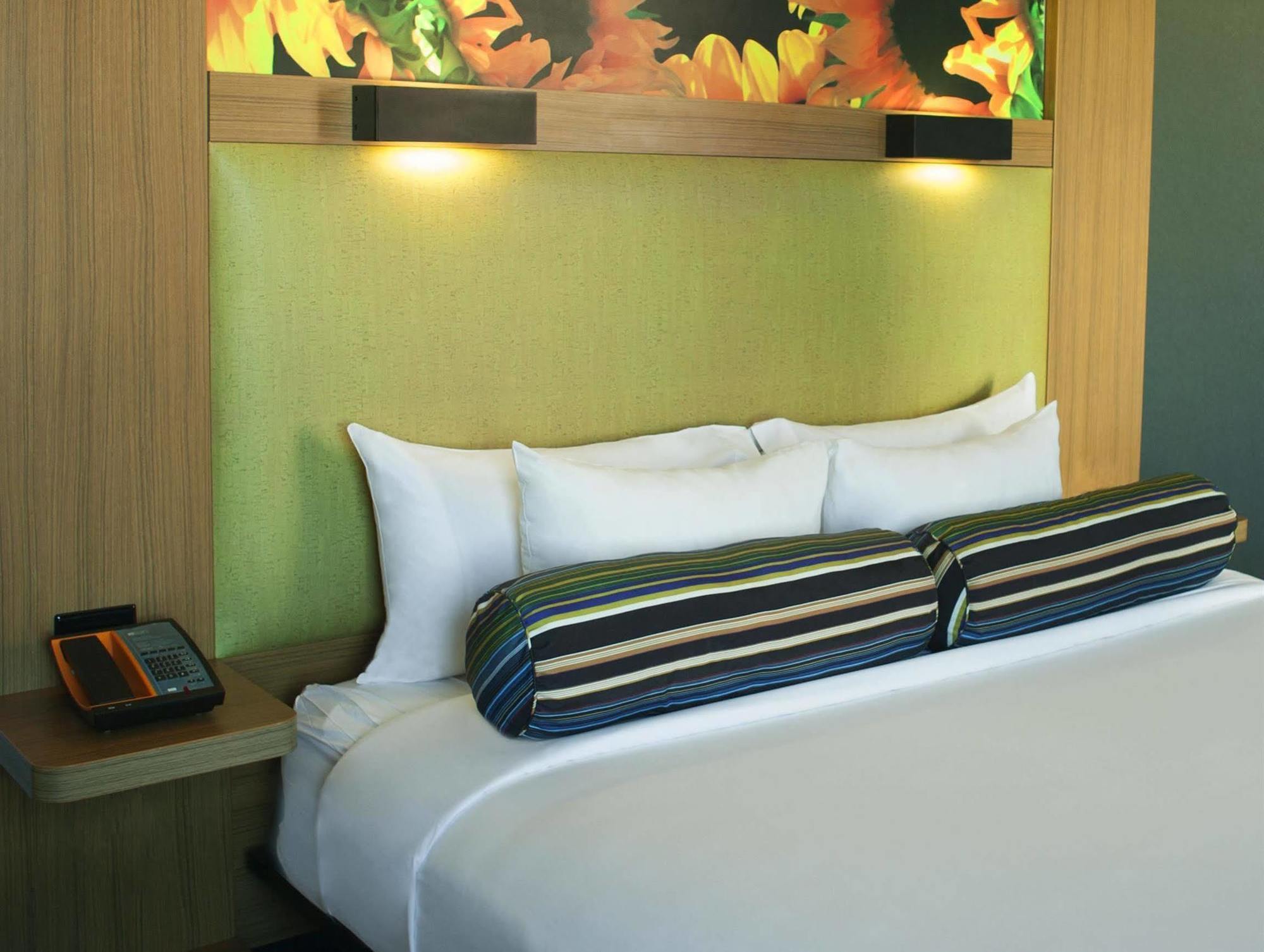Aloft Hotel
